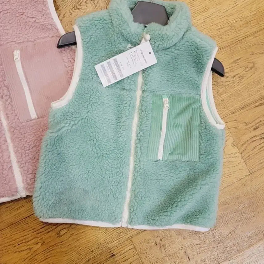 [BUNJANG] Wrapping Child Fur Vest / 래핑차일드 새상품 퍼 베스트100 사이즈