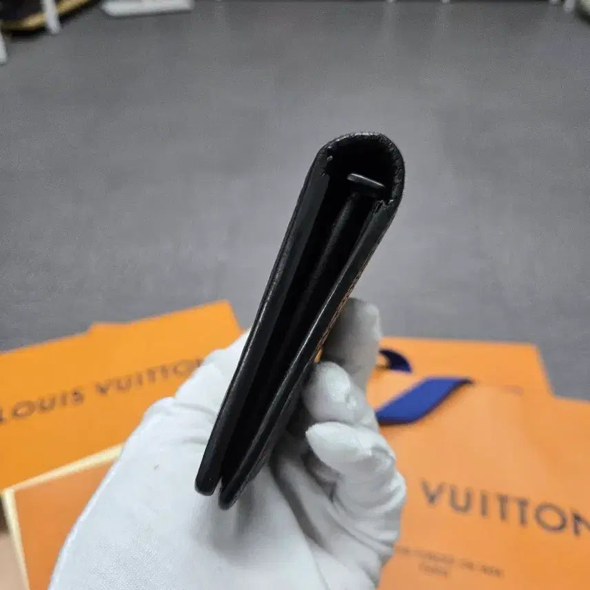 [BUNJANG] Louis Vuitton Shadow Long Wallet / [특가][정품] 루이비통 쉐도우 장지갑