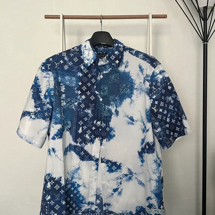 [SOLD OUT] [백화점판]루이비통 반다나 셔츠 자켓 XL