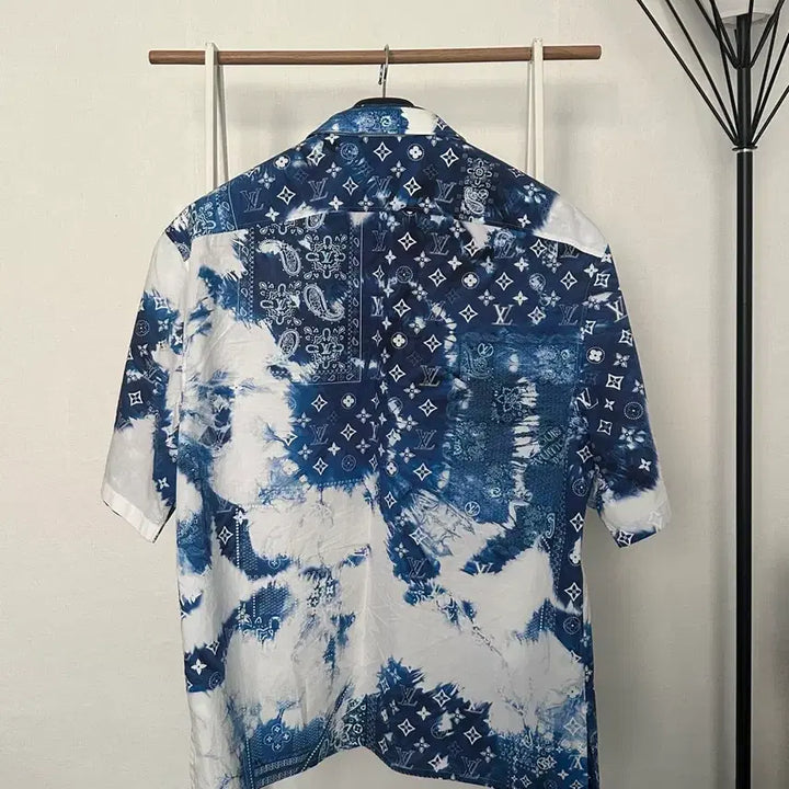 [SOLD OUT] [백화점판]루이비통 반다나 셔츠 자켓 XL