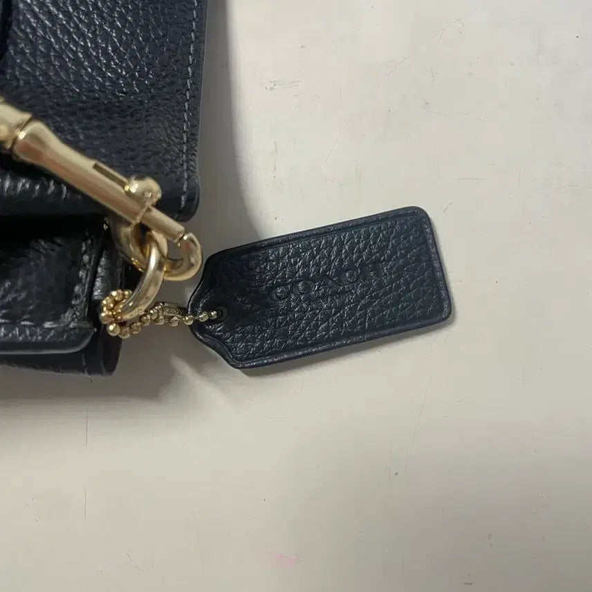 [BUNJANG] Coach Hannah Shoulder Bag / 코치 한나 숄더백