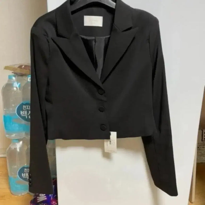 [BUNJANG] The Way Nine Cropped Short Jacket (Size S) / 더웨이나인 숏 자켓 55(S)