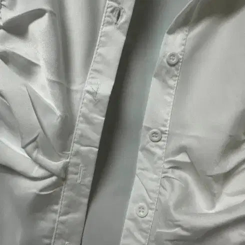 [BUNJANG] Satin Shirred Shirt - New Imported Apparel / 새틴 셔링 셔츠 새상품 수입의류