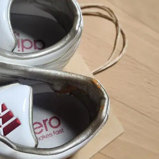 [BUNJANG] Adidas Velcro Sneakers White / 아디다스 벨크로 운동화 화이트