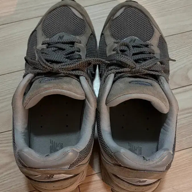 [BUNJANG] New Balance 2002RC Sneakers / (매장구매)뉴발란스 2002RC 275