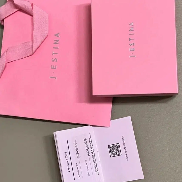 [BUNJANG] J.ESTINA Wallet (Full Package, Sealed) / 제이에스티나 반지갑(풀박 새상품)