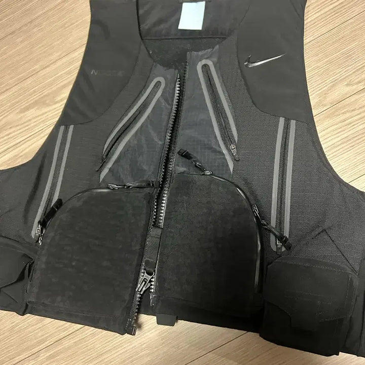 [BUNJANG] Nike x Drake NOCTA NRG Vest / 나이키 X 드레이크 녹타 NRG