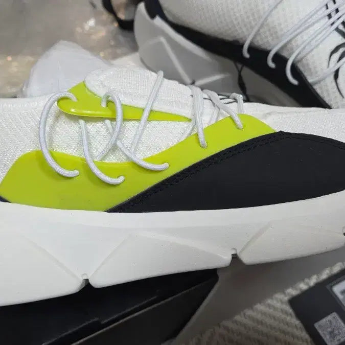 [BUNJANG] Spider Korea Sneakers 270 New / 스파이더 운동화 270  새상품