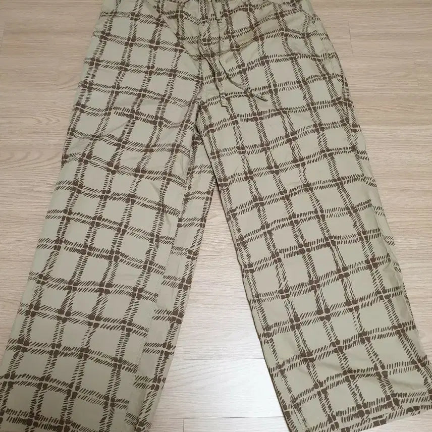 [BUNJANG] Uniqlo Maruni Summer Checkered Pants (Size L) / 유니클로 마르니 여름용 체크바지 L 32~34사이즈