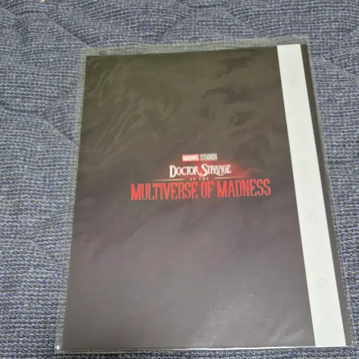 [BUNJANG] Doctor Strange Original Poster Book / 메가박스 닥터스트레인지 오리지널 포스터북 팝니다