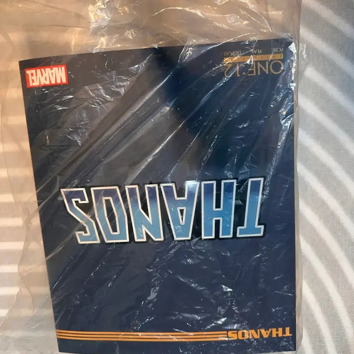 [BUNJANG] Mezco Thanos Action Figure / 메즈코 타노스 팝니다