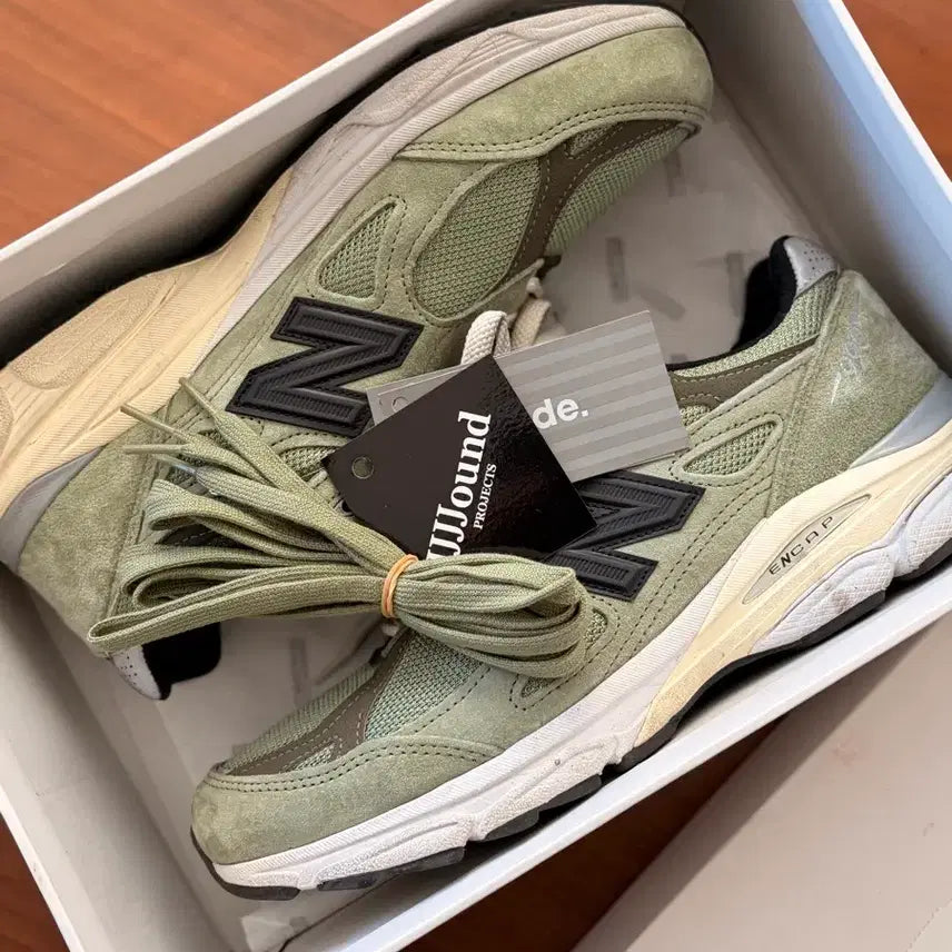[BUNJANG] New Balance JJJJound 990v3 Olive Sneakers / 뉴발란스 x JJJ자운드 / 990v3 올리브 / 280