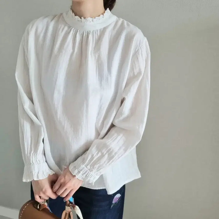 [SOLD OUT] 투웨이 프릴블라우스