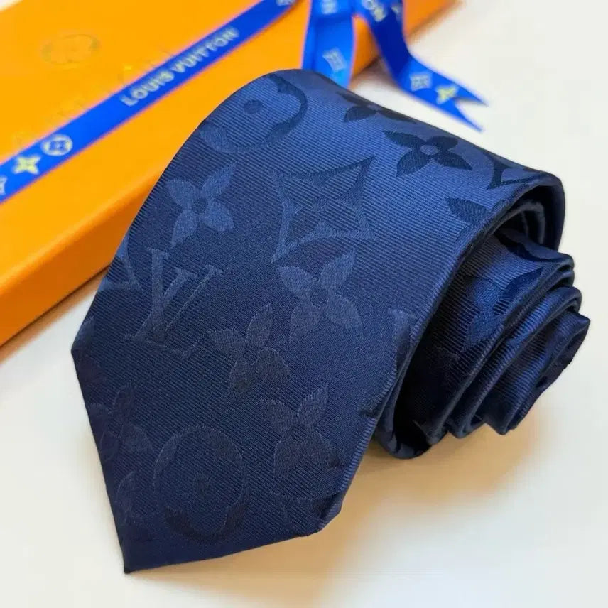 [BUNJANG] Louis Vuitton Tie / 루이비통 넥타이