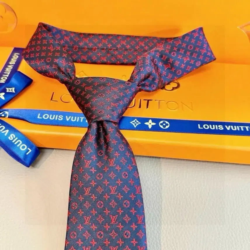 [BUNJANG] Louis Vuitton Tie - New / 루이비통 넥타이