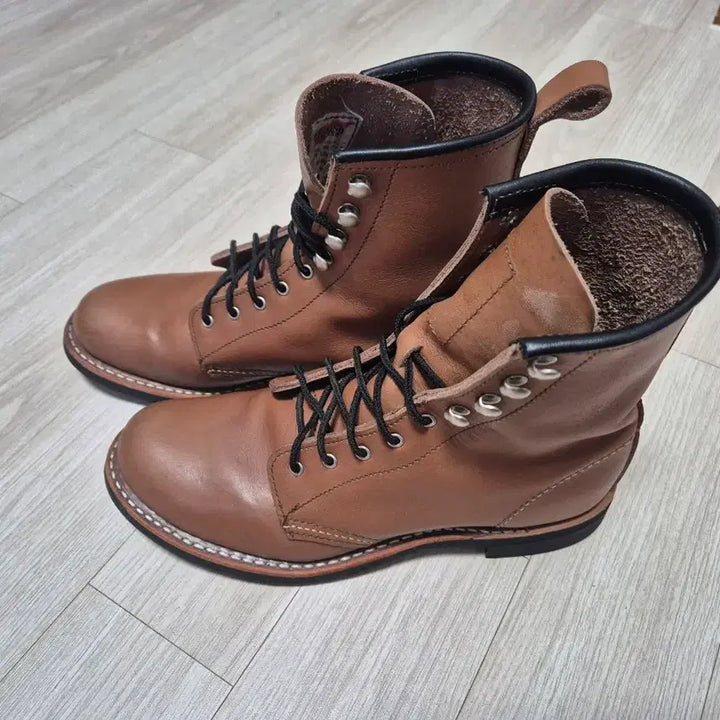 [BUNJANG] Red Wing Silversmith 3359 Women's Boots / (250)Red Wing Silversmith 3359