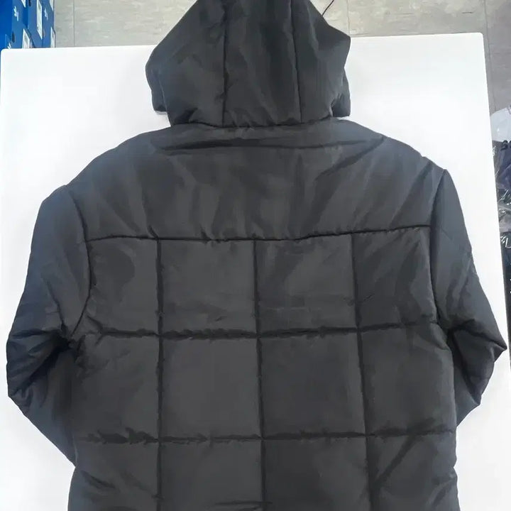 [BUNJANG] Nike Classic Therma-FIT Loose Hooded Padded Jacket / [90] 나이키 클래식 써마 핏 루즈 후드 패딩 자켓 FB7673-010