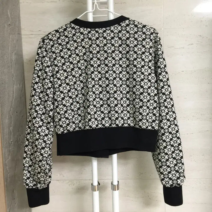 [BUNJANG] It MICHAA 22FW Patterned Cardigan (Size 55) / 잇미샤 22fw 패턴 가디건 55