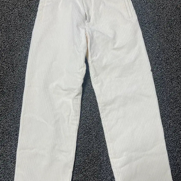 [BUNJANG] Arket Corduroy White Pants (Size 46) / 새상품) 아르켓 코듀로이 화이트 팬츠 46 사이즈