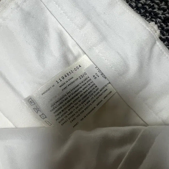 [BUNJANG] Arket Corduroy White Pants (Size 46) / 새상품) 아르켓 코듀로이 화이트 팬츠 46 사이즈