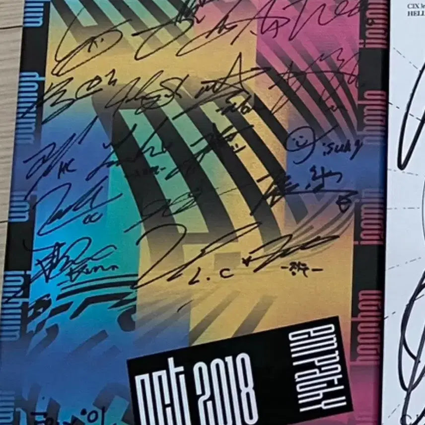 엔시티2018 18명 전멤버 싸인앨범