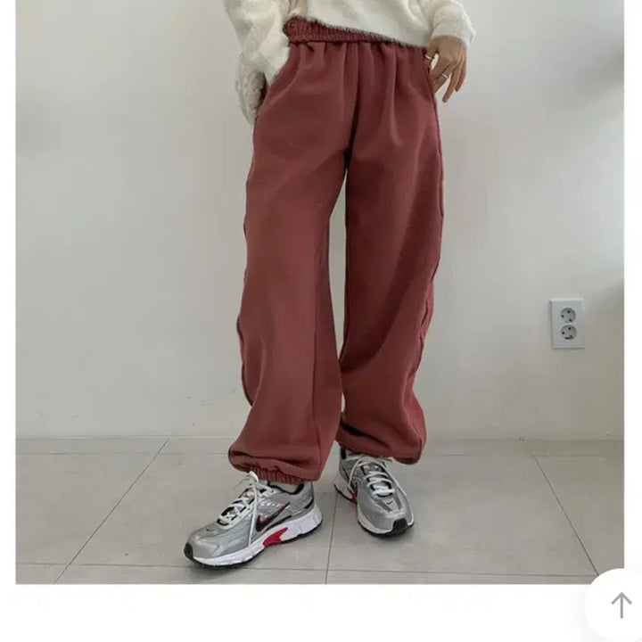 [BUNJANG] Brick Pink Fleece Lined Wide Jogger Training Pants / 브릭핑크 기모 와이드 조거 트레이닝 팬츠