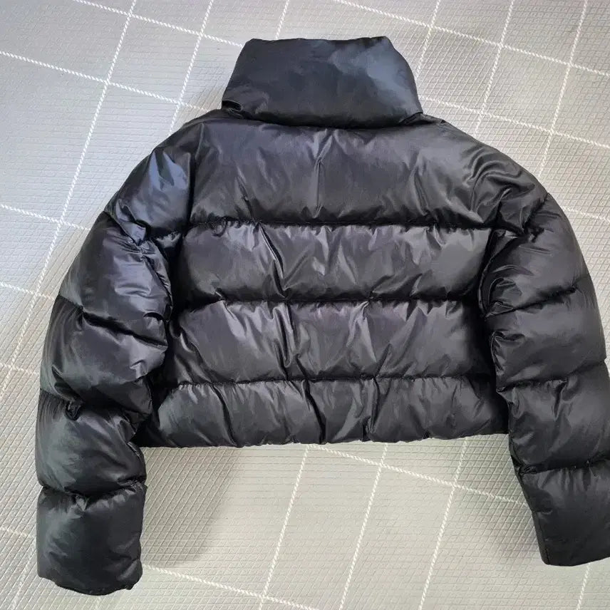 [BUNJANG] EIMIS New Logo Duck Down Short Padded Jacket / 이미스 뉴로고 덕다운 숏패딩 S