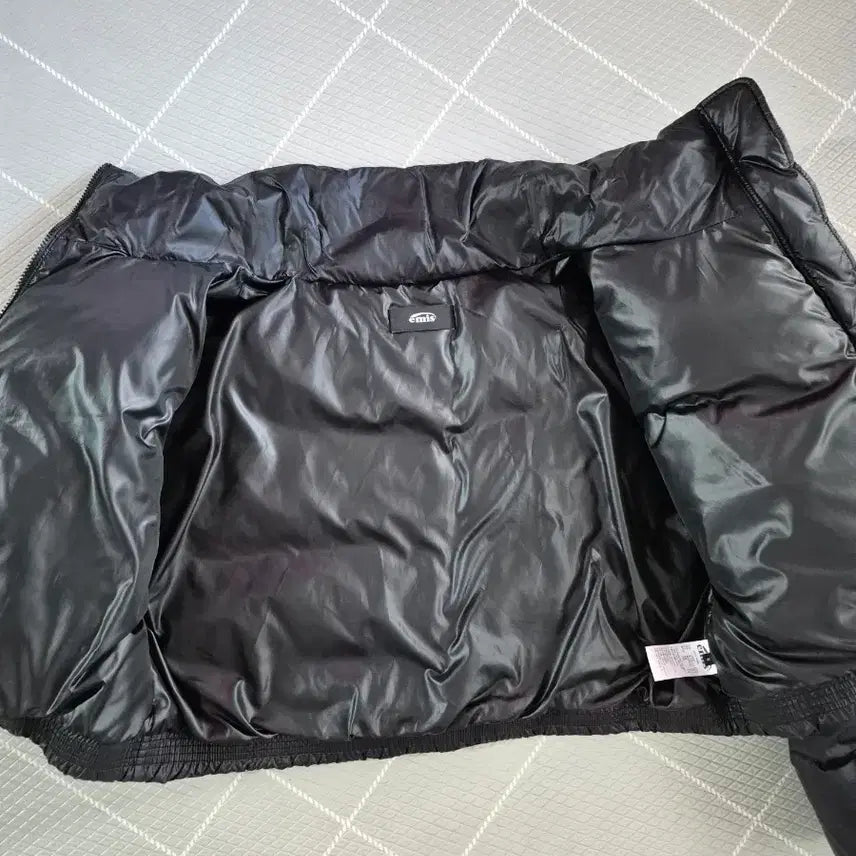 [BUNJANG] EIMIS New Logo Duck Down Short Padded Jacket / 이미스 뉴로고 덕다운 숏패딩 S