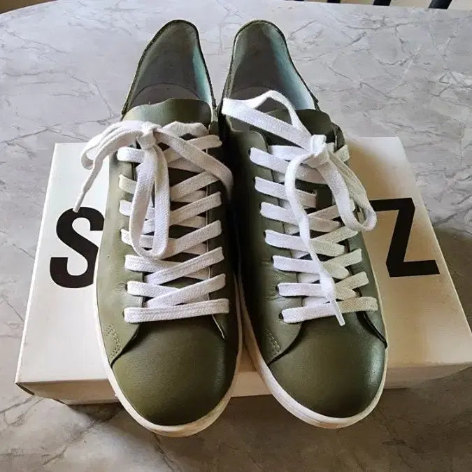 [BUNJANG] Leather Sneakers / 양가죽스니커즈 250사이즈