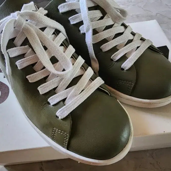 [BUNJANG] Leather Sneakers / 양가죽스니커즈 250사이즈