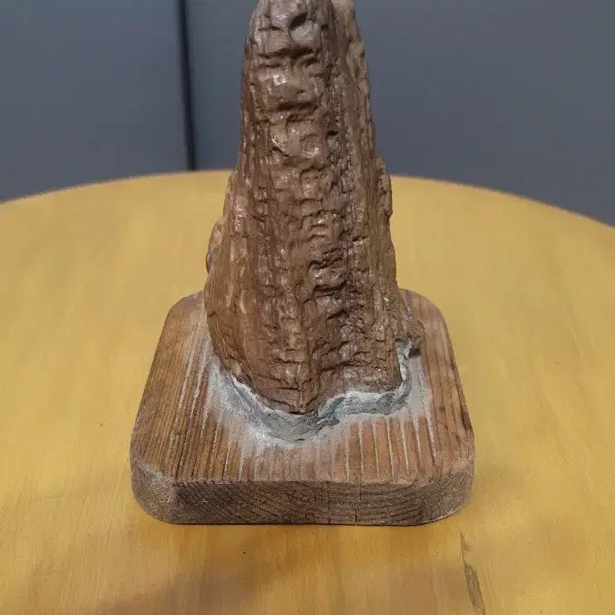[BUNJANG] Arabian Desert Stone with Wooden Stand / 아랍사막에서 채취한 수석