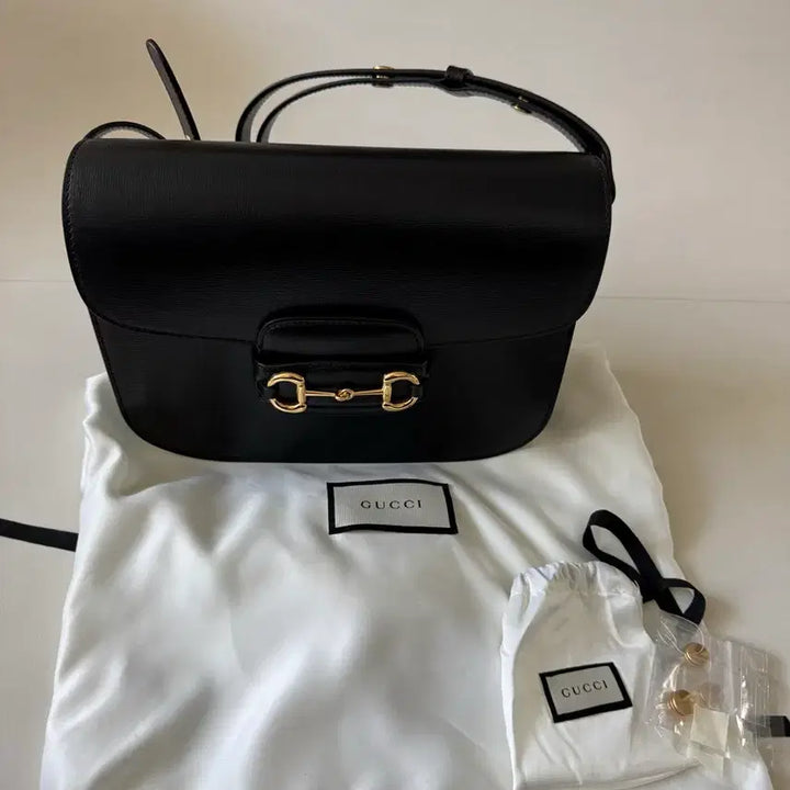 [BUNJANG] Gucci Horsebit 1955 Medium Shoulder Bag Black / 구찌 홀스빗 1955 미디엄 숄더백 블랙