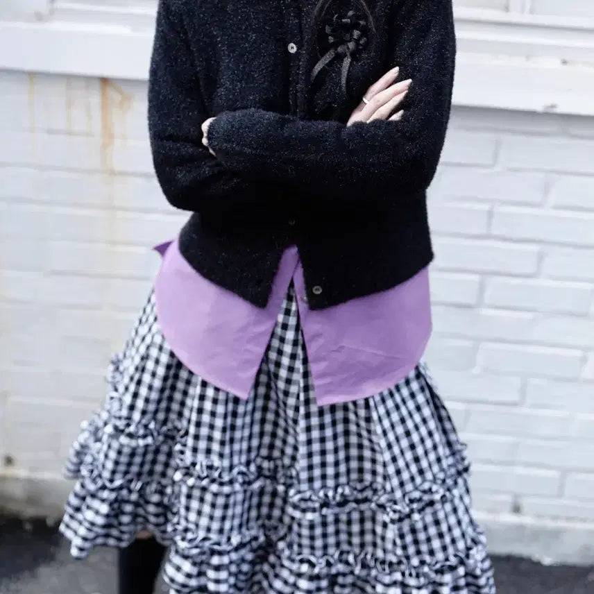 [SOLD OUT] 생긴스튜디오 TINSEL KNIT BUTTON CARDIGAN 블랙