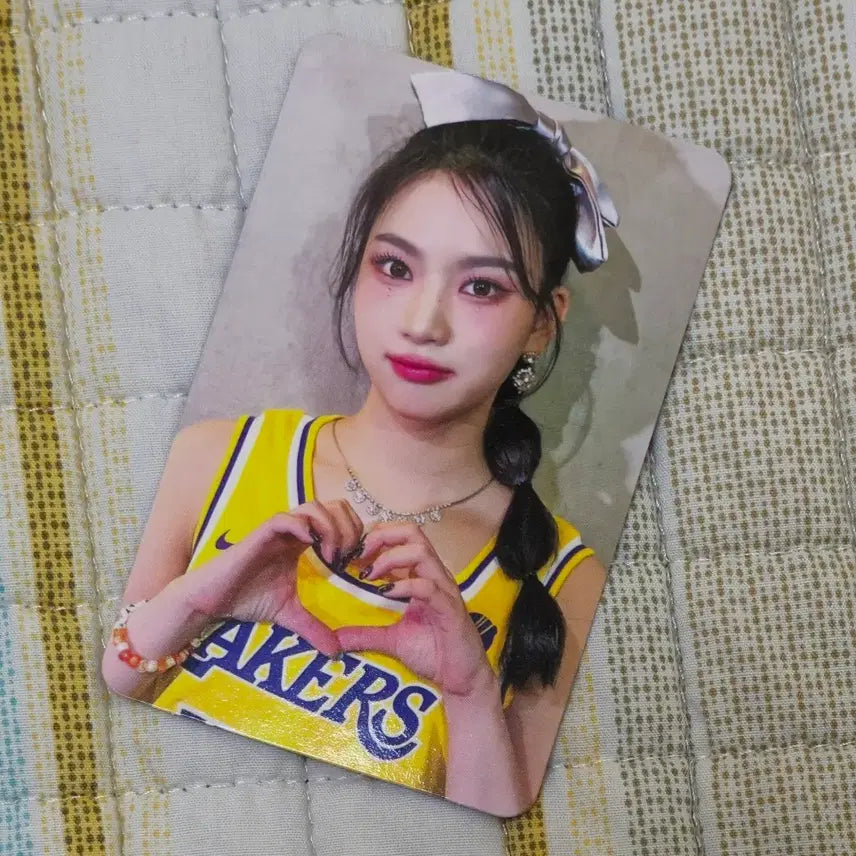 [BUNJANG] STAYC Isa Makestar POB Photocard / 스테이씨 아이사 메이크스타 당첨자 특전 포토카드 판매해요! 수민시은아이사