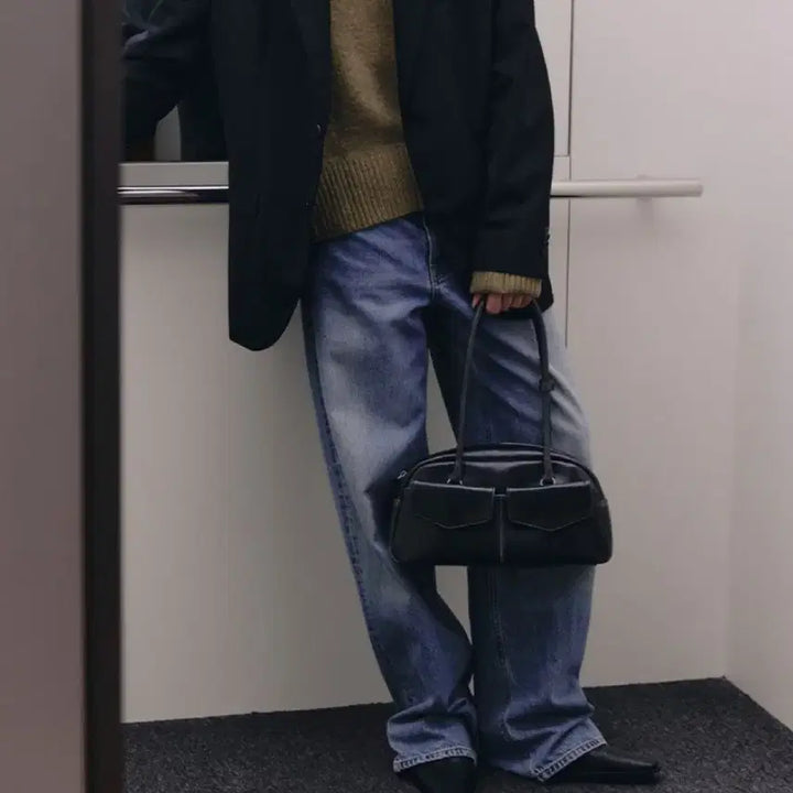 [BUNJANG] Leabone Yvonne Bowling Bag Black / [르아보네] YVONNE BOWLING BAG_BLACK