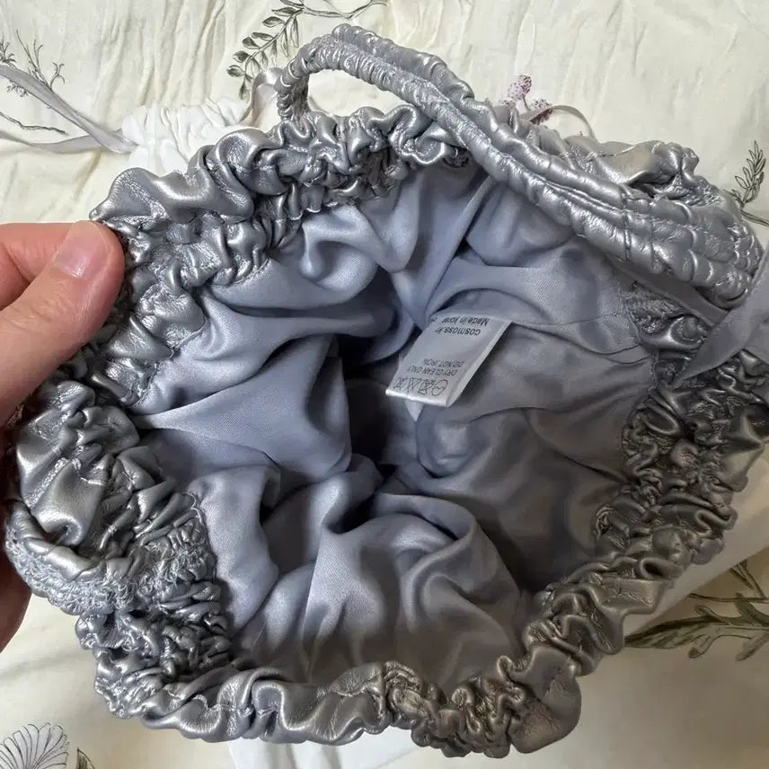 [BUNJANG] Cosmos Silver Pumpkin Bag / 코스모스 링컬 펌킨백/코스모스 실버 가방/cosmoss bag