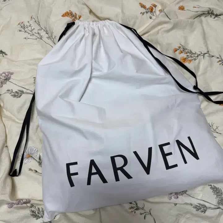 [BUNJANG] FARVEN Leather Tote Bag / 파르벵 레더 토트백 / FARVEN LEATHER TOTE BAG / 블