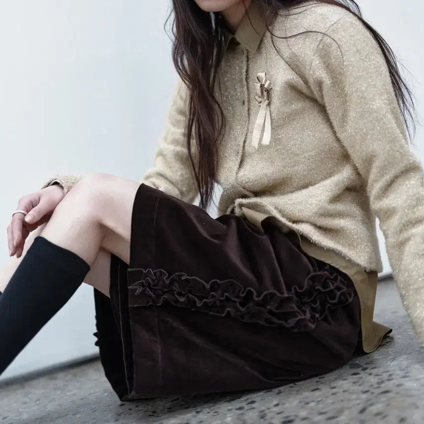 [SOLD OUT] 생긴스튜디오 TINSEL KNIT BUTTON CARDIGAN 골드