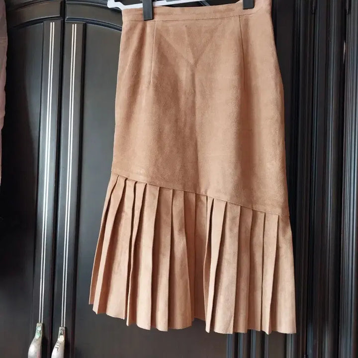 [BUNJANG] Suede Pleated Skirt Brown / 스웨이드 플리츠 스커트 브라운