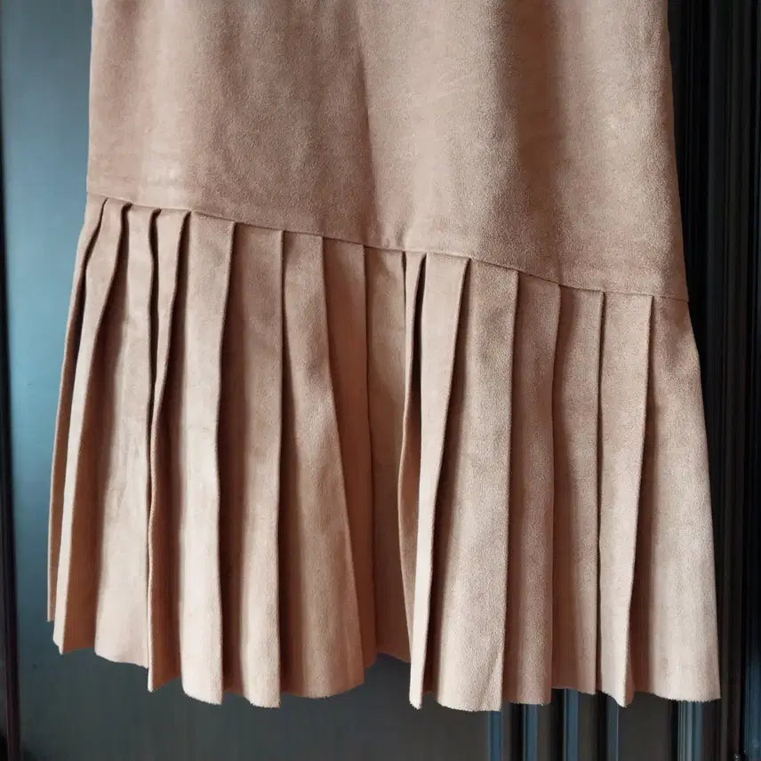 [BUNJANG] Suede Pleated Skirt Brown / 스웨이드 플리츠 스커트 브라운