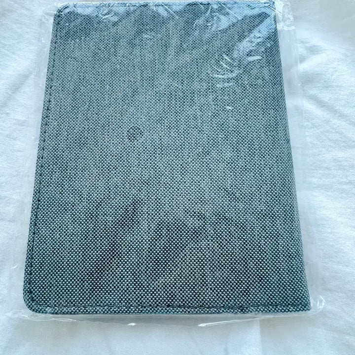 [BUNJANG] National Geographic Passport Wallet / <미사용>내셔널지오그래픽 여권 지갑