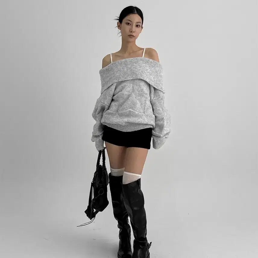 [BUNJANG] Black Up Off Shoulder Wool Knit Brown / [블랙업] [브라운색상] 케네드 펀칭 오프숄더 울니트