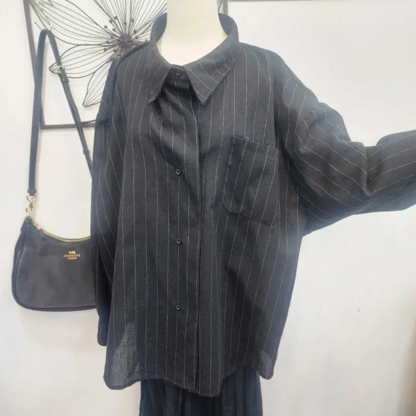 [BUNJANG] Dazy Black Stripe Shirt 3XL / Dazy 블랙 스트라이프 셔츠 3xl사이즈