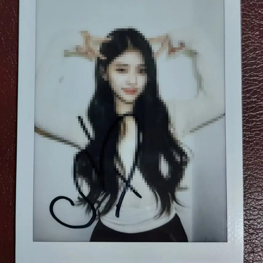 키라스 하린 싸인 폴라_KIIRAS Harin sign pholaroid