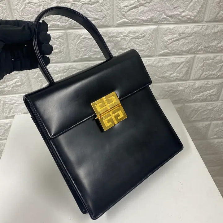 [BUNJANG] GIVENCHY 4G Logo Top Handle Bag / GIVENCHY / 빈티지 지방시 4G 금장 로고 블랙 카프 탑 핸들백