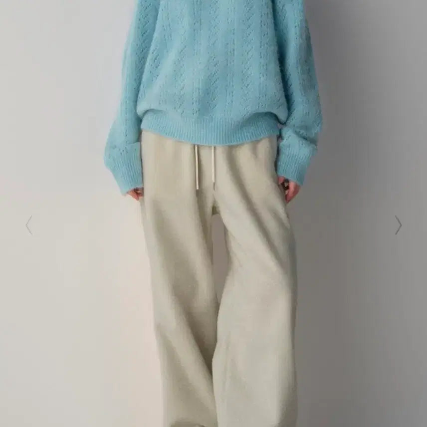 [BUNJANG] Facade Pattern Wool Fleece Banding Pants - Oatmeal / 파사드패턴 울플리스 밴딩팬츠 oatmeal(새상품)