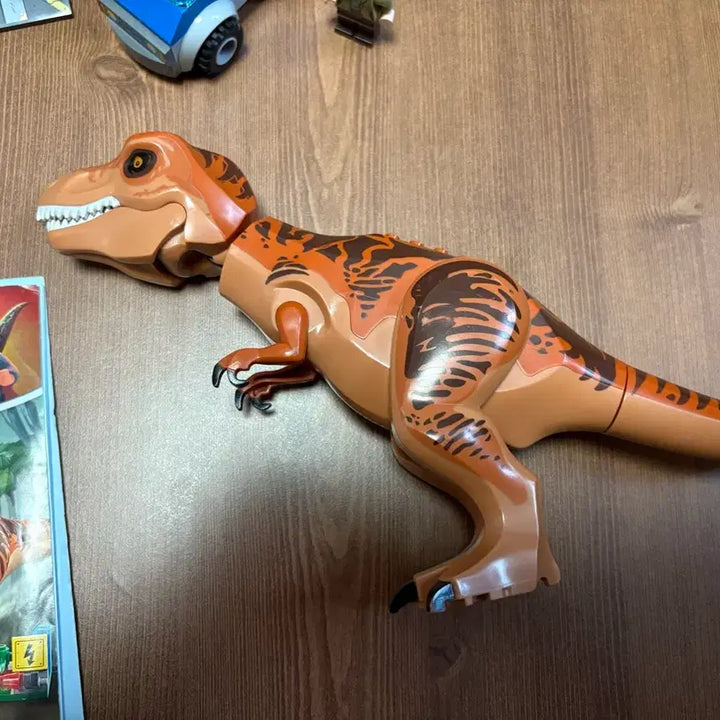 [BUNJANG] LEGO Jurassic World T. rex's Escape 10758 / 레고 쥬라기 T-렉스의 탈출 10758