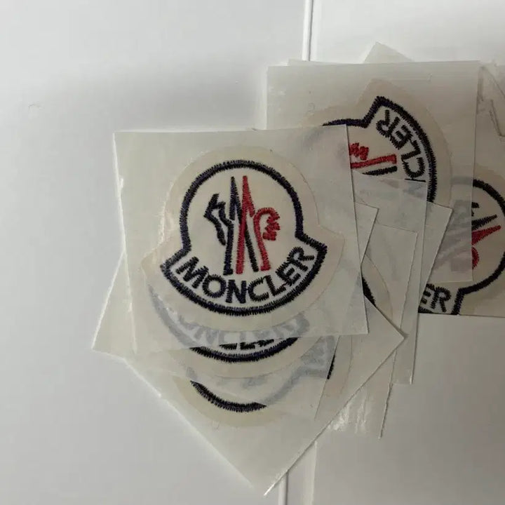 [BUNJANG] Moncler Sticker / 몽클레어 스티커