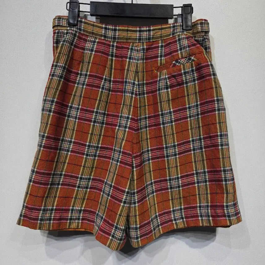 [BUNJANG] Lacoste Vintage Tartan Check Wool Shorts / 라코스테 빈티지 울 타탄체크 반바지