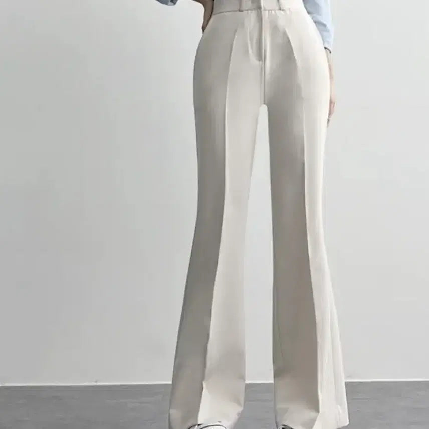 [BUNJANG] Generic Pants Cream S / 부츠컷 슬랙스